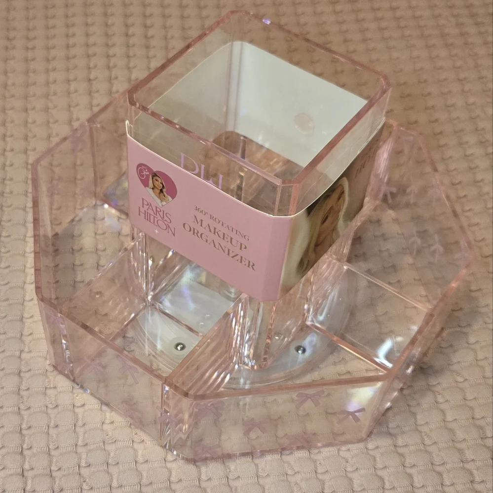 Paris Hilton Pink Bow Makeup Organizer